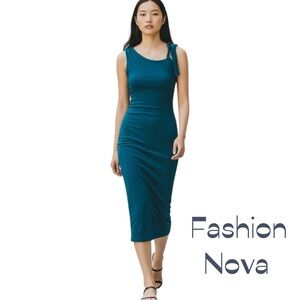 Fashion Nova Blue One Shoulder Goddess Midi Dress NWT Size XS